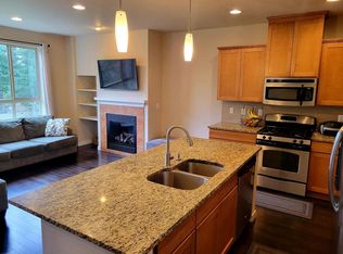 16529 2nd Park SE, Bothell, WA 98012