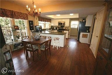 4th image of 4744 Shadow Oak Ct