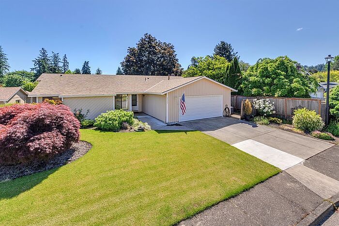 1st image of 6540 SW 204th Pl