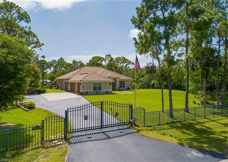 1st image of 24576 Rodas Dr