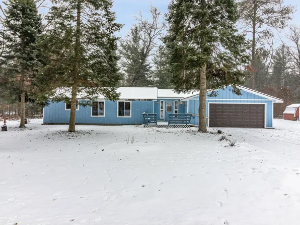 6521 S Forest Lake Dr, Alger, MI 48610
