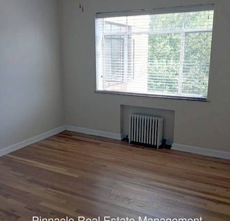 4th image of 195 Jackson St APT 05