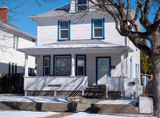 643 W 8th St S, Lethbridge, AB T1J2K2