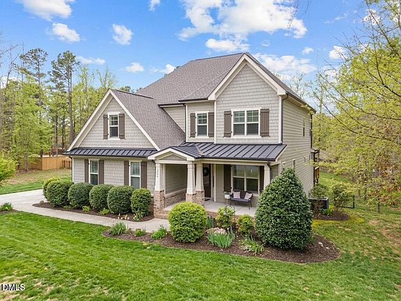 3rd image of 2804 Kingston Manor Dr