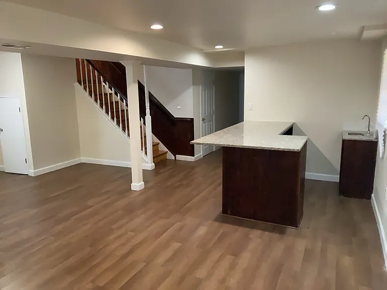6920 Groveton Dr — Photo 7