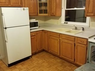 43 Courtland St #2, Pawcatuck, CT 06379