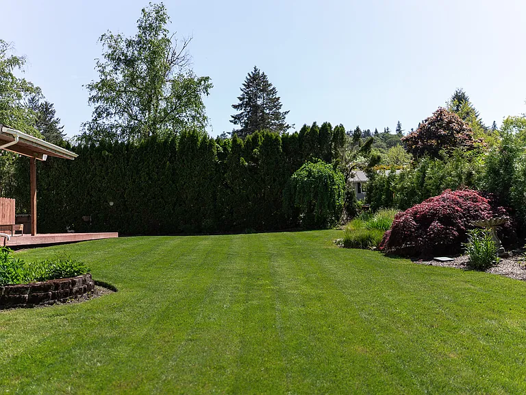1530 Acacia Dr S — Photo 83