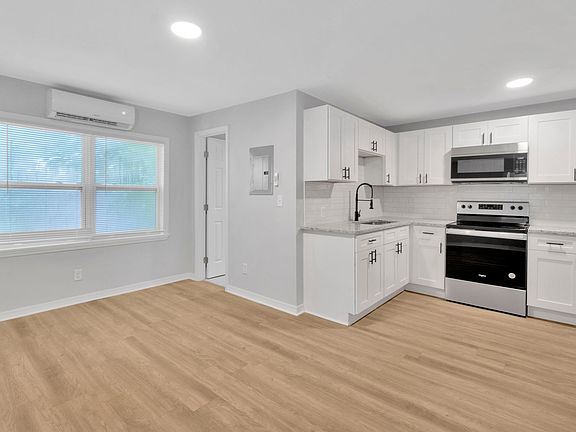 2nd image of 8112 N Mulberry St APT 5