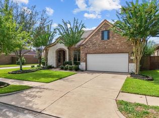 606 W Frk, Webster, TX 77598