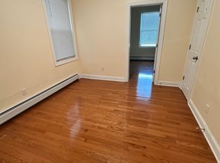 104 Fleet St #1L, Jersey City, NJ 07306