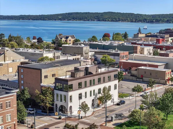 111 E State St Unit Penthouse B, Traverse City, MI 49684