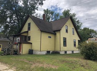 18 N Ferry St, Grand Haven, MI 49417