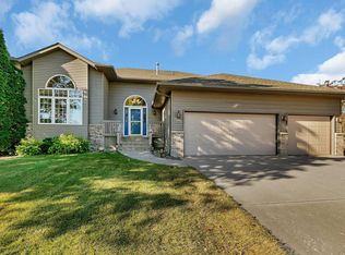 1075 Endicott Trl, Monticello, MN 55362