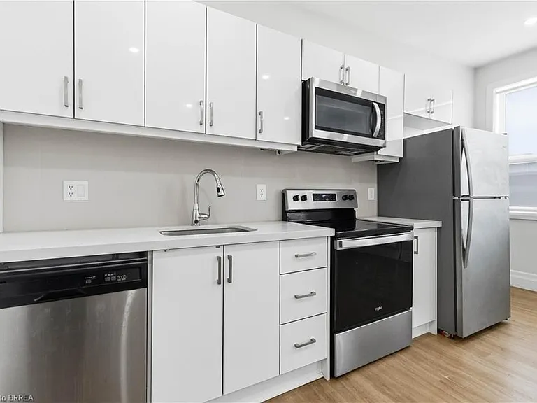 132 Dalhousie St #302 — Photo 7