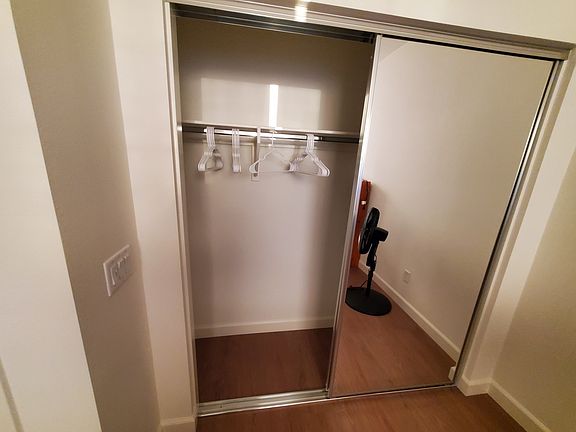 4th image of 38036 Columbine Ct