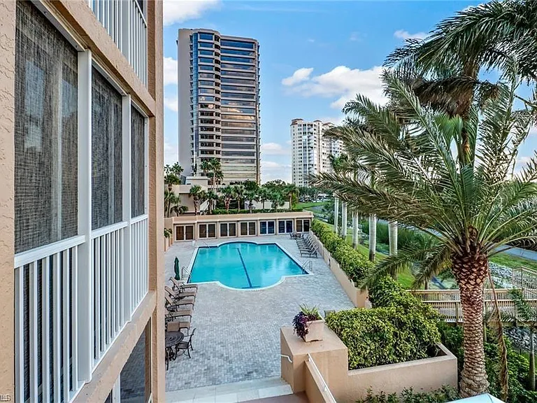 6849 Grenadier Blvd #201 — Photo 4