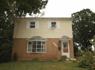 27 Barren Rd, Newtown Square, PA 19073