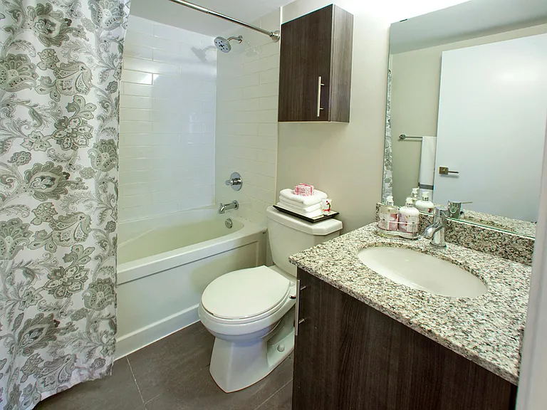 35 Valley Woods Rd #104 — Photo 8