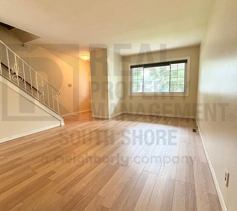 1st image of 1513 Monticello Park Dr
