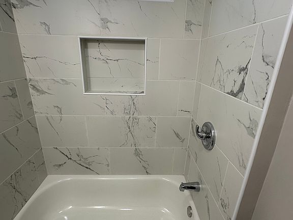 5th image of 150 Plymouth St #1