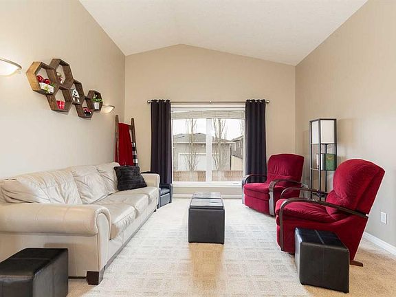 5th image of 4402 NE Sundance Rd