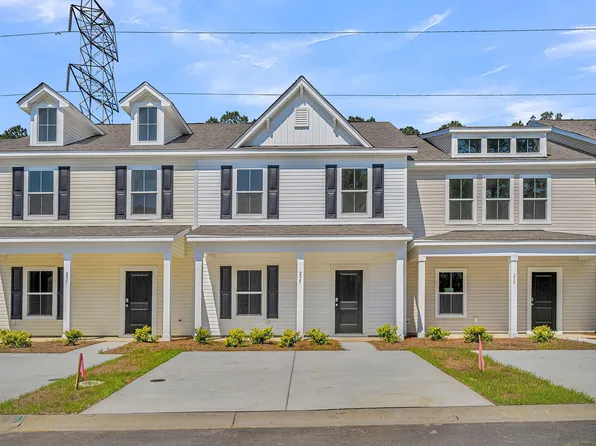235 Harding Ln, Goose Creek, SC 29445