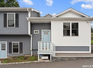 65 Sterling St, Fairfield, CT 06825