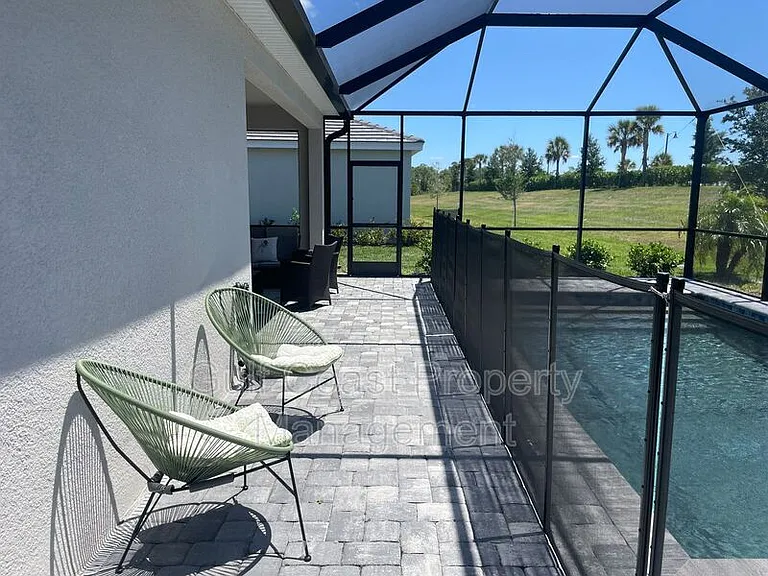11141 Pinot Dr — Photo 36