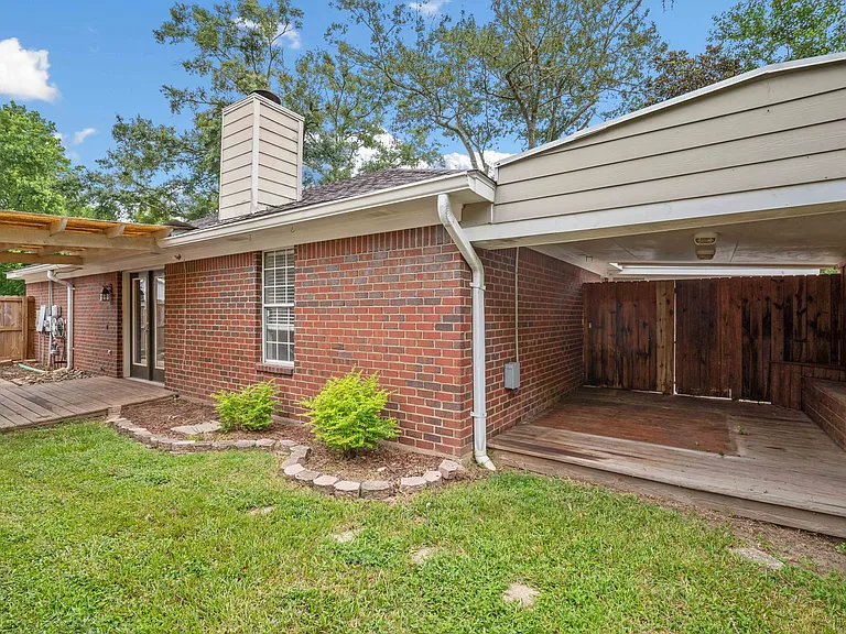 5609 Bentley Ct — Photo 29