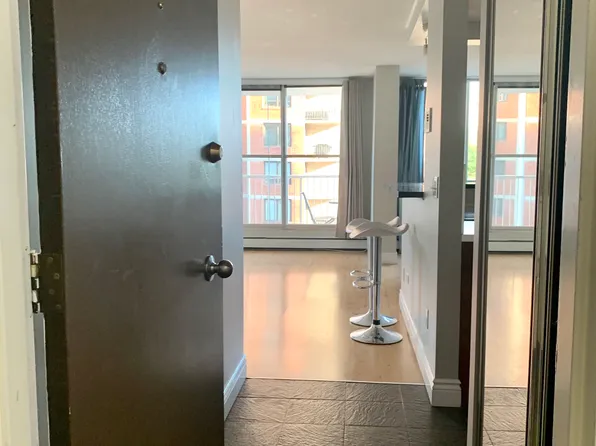 9930 113th St NW #501, Edmonton, AB T5K 1N6