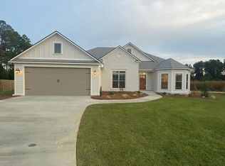 318 Findley Chase Ln, Tifton, GA 31794