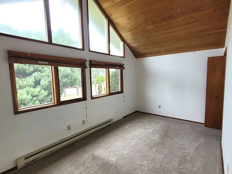 5507 Haida Way — Photo 36