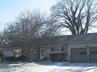 2649 Dorset Rd, Columbus, OH 43221