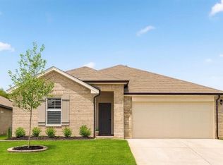 10304 NW 28th Ter, Yukon, OK 73099