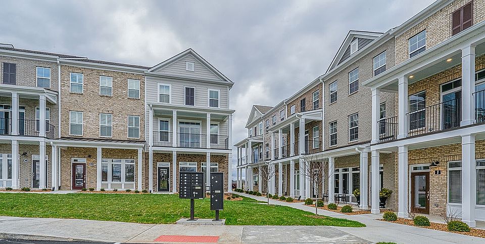 12 Townhouse Community