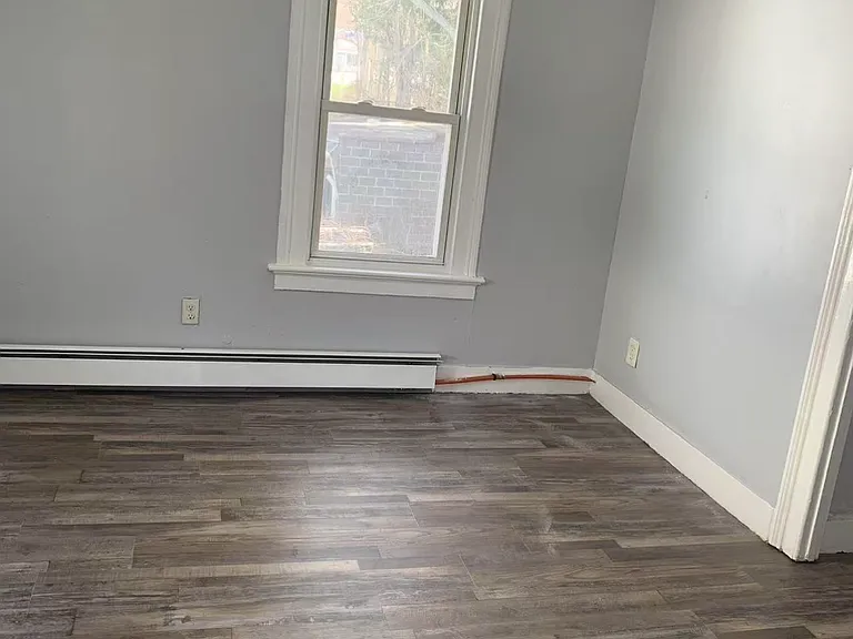 39 Silver St #2 — Photo 4