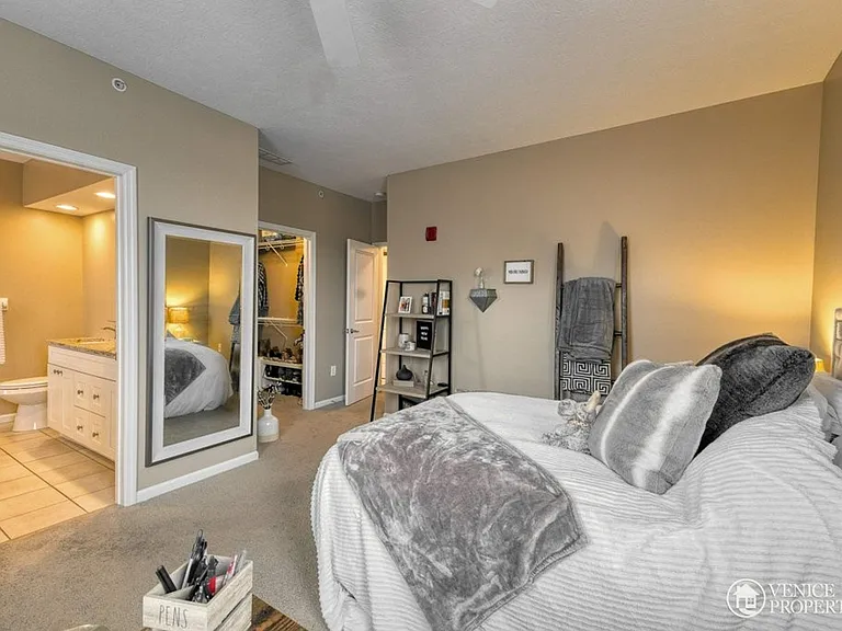 1786 Drayton Park Ct — Photo 15