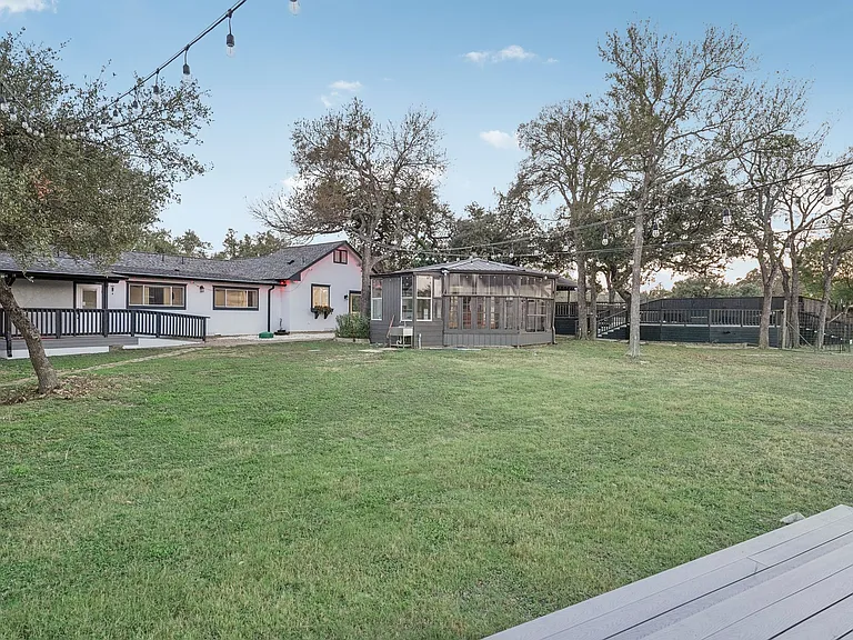 1739 Starwood Dr — Photo 40