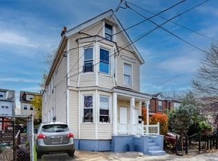 602 S 18th St, Newark, NJ 07103