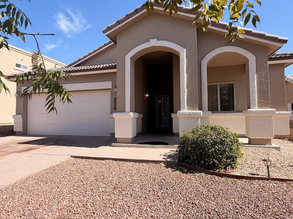 256 Saltford Dr