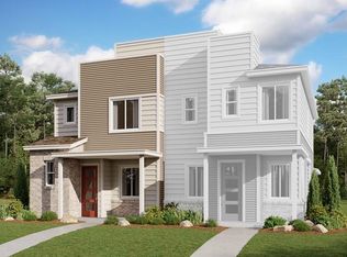 22891 E Stanford Ln UNIT B, Aurora, CO 80015