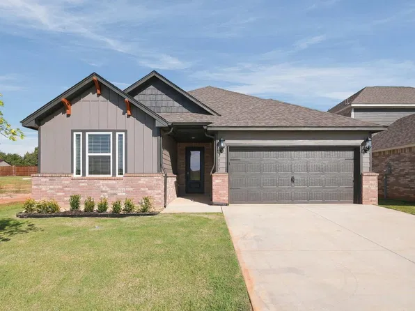 12017 SW 30th St, Yukon, OK 73099