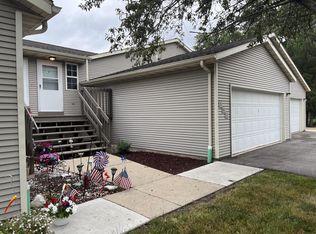 541 Slinger Rd UNIT H-3, Slinger, WI 53086