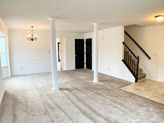 3rd image of 101 Sterling Ct