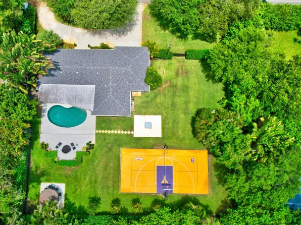 351 Homewood Boulevard, Delray Beach, FL 33445