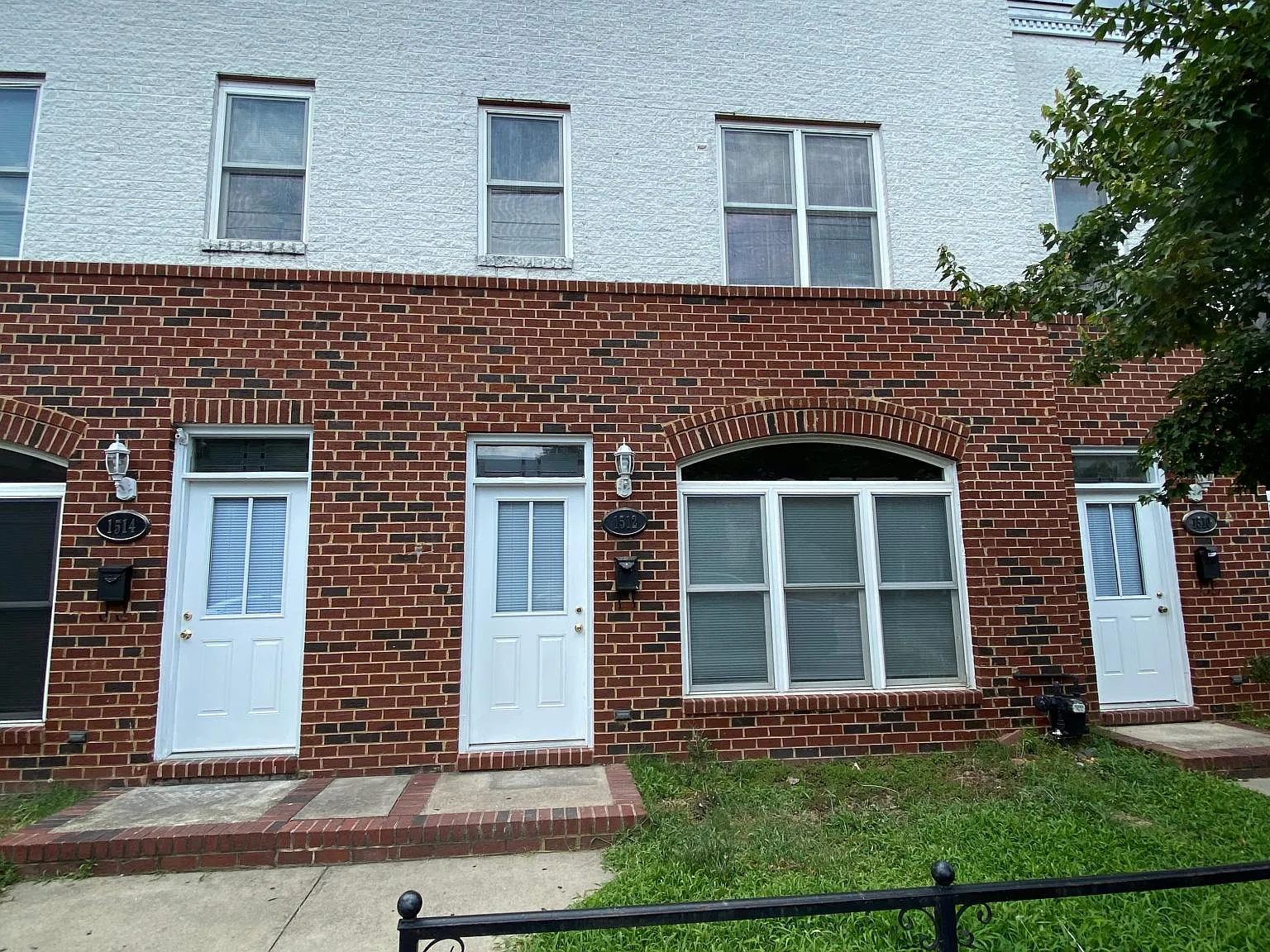 3 bed, 2.5 bath, 1514 sqft, $2,800 — Photo 2