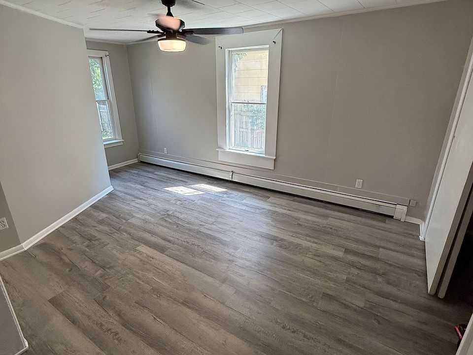 1st image of 274 E Washington Ave