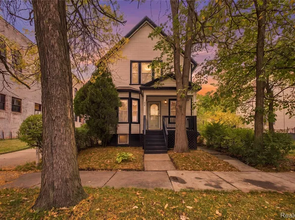 430 Holbrook St, Detroit, MI 48202