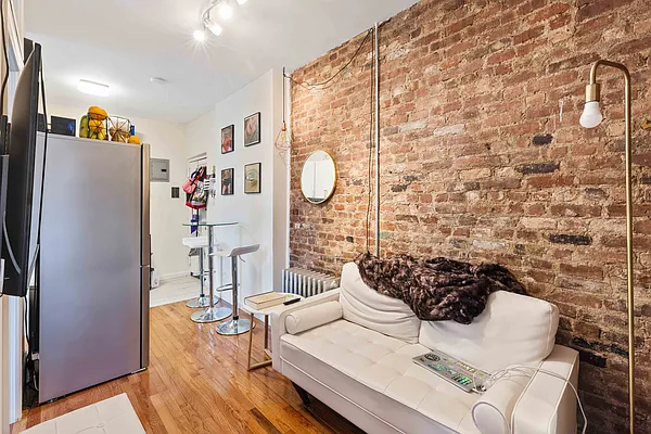 Rented by Dalan Rentals | media 16