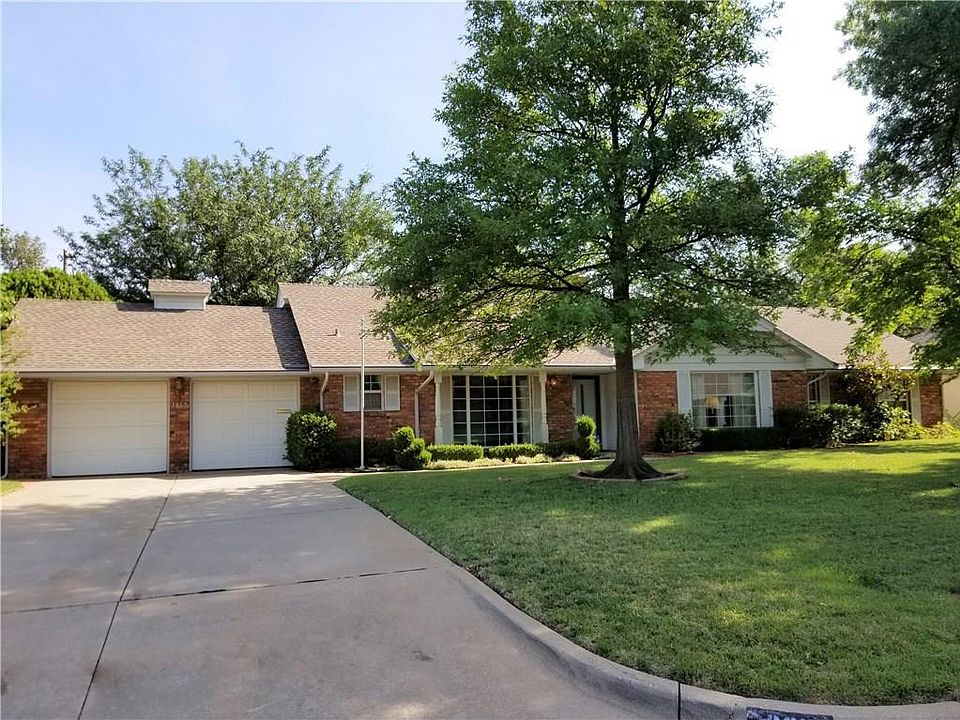 1st image of 3017 Regency Ct